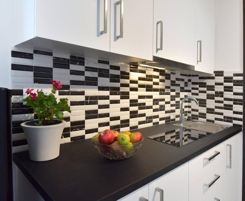 Cozy Bright Studio Атина Екстериор снимка
